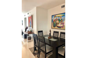 7825 NW 107th Ave Apt 701, Doral, FL 33178, Sold 09/26/23