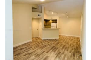 12430 Vista Isles Dr APT 1324, Plantation, FL 33325, Sold 06/15/23