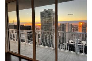 1200 Brickell Bay Dr, Miami, FL 33131, Sold 05/24/23