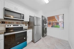 430 Commodore Dr, Plantation, FL 33325, Sold 05/19/23
