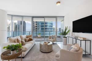 200 Biscayne Blvd Way APT 3601, Miami, FL 33131, Sold 01/25/24