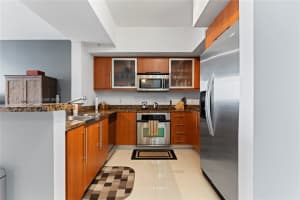 888 Douglas Rd APT 1113, Coral Gables, FL 33134, Sold 05/31/23