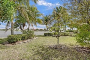 1102 Fairfield Meadows Dr, Weston, FL 33327, Sold 05/26/23