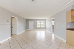 351 NW 39th St, Pompano Beach, FL 33064, Sold 06/09/23