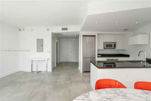 The Ivy, 92 SW 3rd St, Miami, FL 33130, Sold 05/26/23