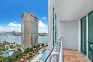 325 S Biscayne Blvd #2214, Miami, FL 33131, Sold 09/11/23