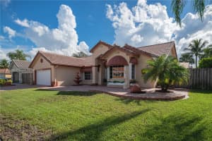 882 SW 124th Terrace, Davie, FL 33325, Sold 06/06/23