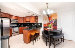 10857 NW 7th St #13, Miami, FL 33172, Sold 04/26/23