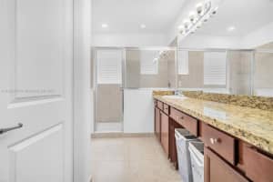 11607 SW 13th Dr, Pembroke Pines, FL 33025, Sold 05/15/23