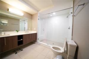 7751 NW 107th Ave Apt 314, Doral, FL 33178, Sold 07/06/23