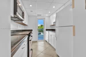 2715 N Ocean Blvd #2f, Fort Lauderdale, FL 33308, Sold 06/06/23