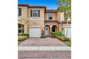 9270 W 34th Ct, Hialeah, FL 33018, Sold 05/19/23
