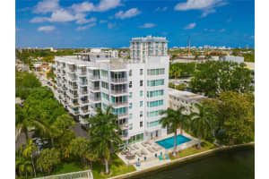 800 SE 4th St, Fort Lauderdale, FL 33301, Sold 05/03/23