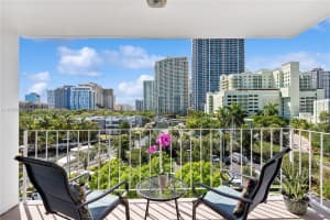 800 SE 4th St, Fort Lauderdale, FL 33301, Sold 05/03/23