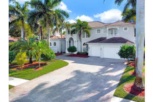 12824 Stonebrook Dr, Davie, FL 33330, Sold 05/31/23