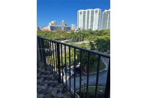 18181 NE 31st Ct APT 704, Aventura, FL 33160, Sold 05/30/23