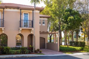 6869 Julia Gardens Dr, Coconut Creek, FL 33073, Sold 05/12/23