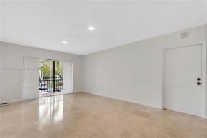 7943 SW 104th St, Miami, FL 33156, Sold 04/14/23