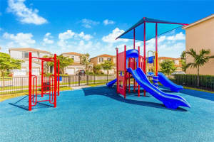 415 NE 194th Ln #415, Miami, FL 33179, Sold 05/22/23