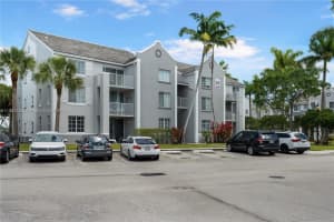11145 SW 6th St APT 101, Pembroke Pines, FL 33025, Sold 05/31/23