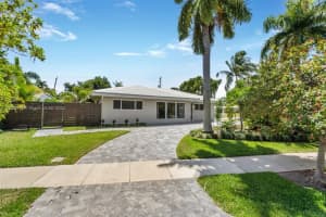 2400 Barbara Dr, Fort Lauderdale, FL 33316, Sold 06/15/23