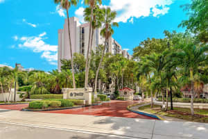 17011 N Bay Rd APT 107, Sunny Isles Beach, FL 33160, Sold 07/05/23