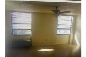 710 Washington Ave APT 506, Miami Beach, FL 33139, Sold 04/28/23