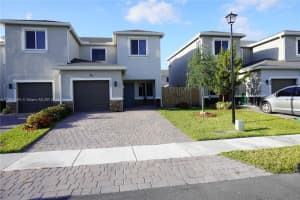 864 SE 17th Ct, Homestead, FL 33035, Sold 06/16/23