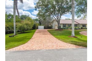 15110 N Saxon Cir, Southwest Ranches, FL 33331, Sold 07/03/23