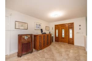 15110 N Saxon Cir, Southwest Ranches, FL 33331, Sold 07/03/23