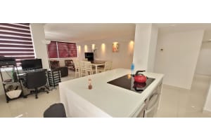 18011 Biscayne Blvd APT 1804, Aventura, FL 33160, Sold 07/17/23