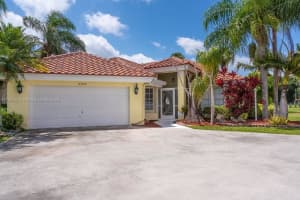 2704 Augusta Dr, Homestead, FL 33035, Sold 05/15/23