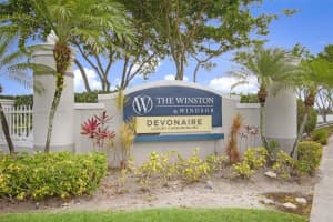 631 SW 111th Ln, Pembroke Pines, FL 33025, Sold 05/15/23