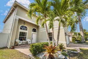 318 SW 194th Ave, Pembroke Pines, FL 33029, Sold 06/12/23