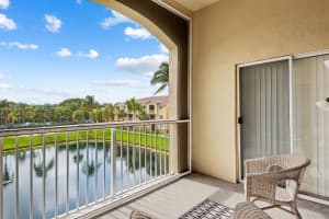 2600 S University Dr, Davie, FL 33328, Sold 05/18/23