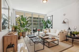 1111 SW 1st Ave 1017 n, Miami, FL 33130, Sold 05/19/23