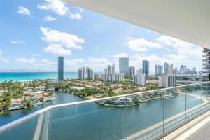19707 Turnberry Way 24 e, Aventura, FL 33180, Sold 08/01/23