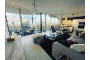 1000 Brickell Plaza Ph 6007, Miami, FL 33131, Sold 05/26/23
