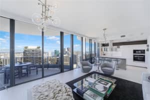 1000 Brickell Plaza Ph 6007, Miami, FL 33131, Sold 05/26/23