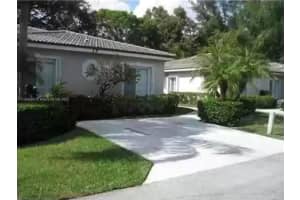 15 Lakeshore Dr, Hypoluxo, FL 33462, Sold 05/03/23