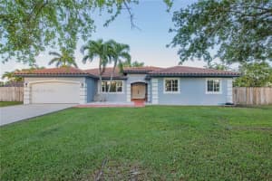 32305 SW 206th Ave, Homestead, FL 33030, Sold 05/17/23