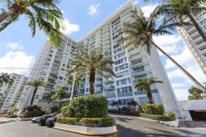 1000 West Ave APT 328, Miami Beach, FL 33139, Sold 12/26/23