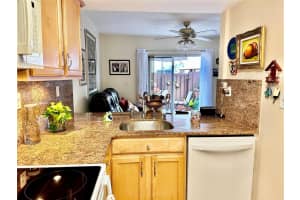 9187 Fontainebleau Blvd, Miami, FL 33172, Sold 05/01/23