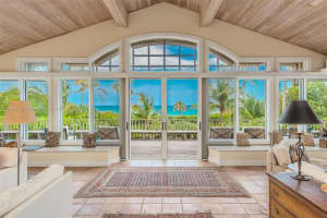 384 S Beach Rd, Hobe Sound, FL 33455, Sold 07/20/23