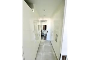 1605 Bay Rd APT 507, Miami Beach, FL 33139, Sold 10/03/23