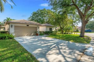 5407 NW 48th St, Coconut Creek, FL 33073, Sold 05/19/23