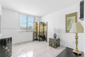 1621 Bay Rd APT 605, Miami Beach, FL 33139, Sold 12/29/23