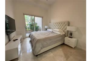 19900 E Country Club Dr APT 118, Aventura, FL 33180, Sold 06/12/23