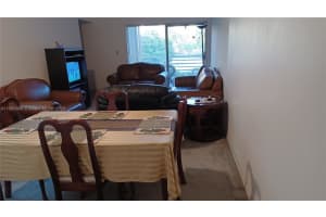 9711 Fontainebleau Blvd D207, Miami, FL 33172, Sold 06/05/23