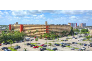 1750 NE 191st St Apt 821-3, Miami, FL 33179, Sold 09/29/23